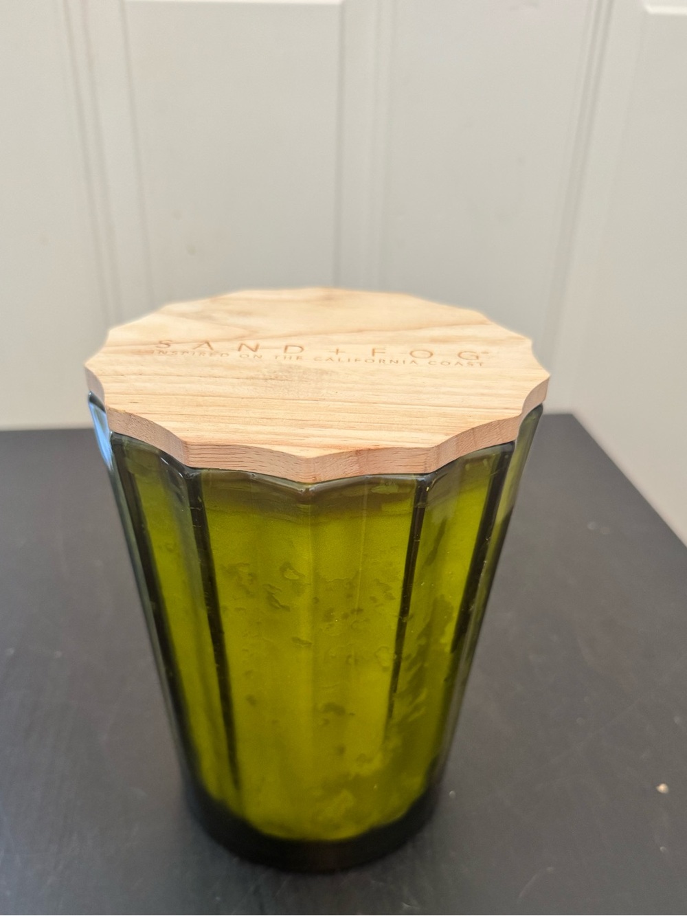 Sand + Fog Scalloped Green Candle Bamboo Lid Frazier Fir 57oz